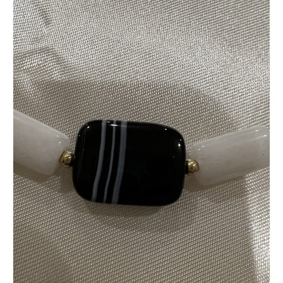 Facets 5th Avenue Glass Bead Necklace Black & White - Picture 8 of 9